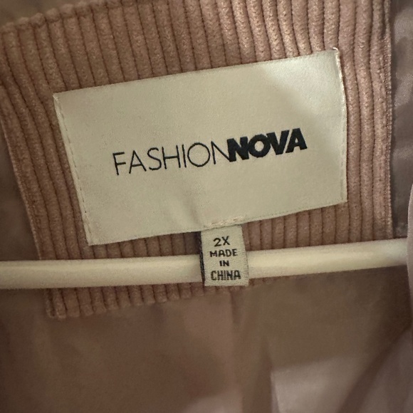 Cover Your Tracks Puffer Jacket- Mauve - Picture 5 of 7